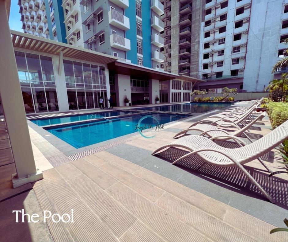 Lovely Studio Condominiums At Mesavirre Garden Residences Bacolod Luaran gambar